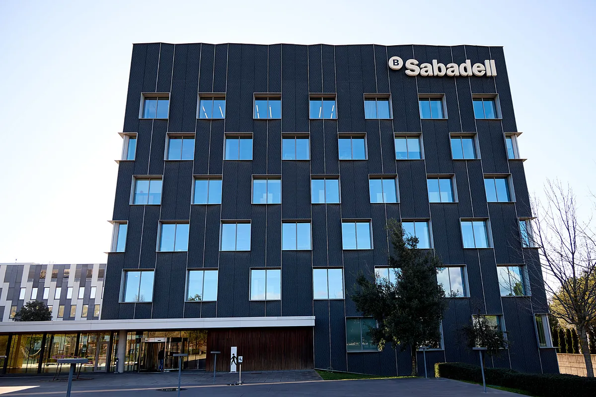 Sabadell retoma el plan de desinversiones con Sogeviso