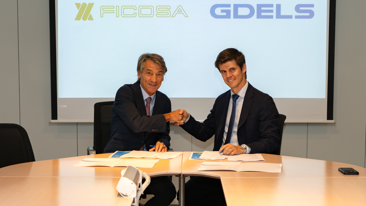 Santa Bárbara y Ficosa firman un contrato de tecnologías de visión para blindados