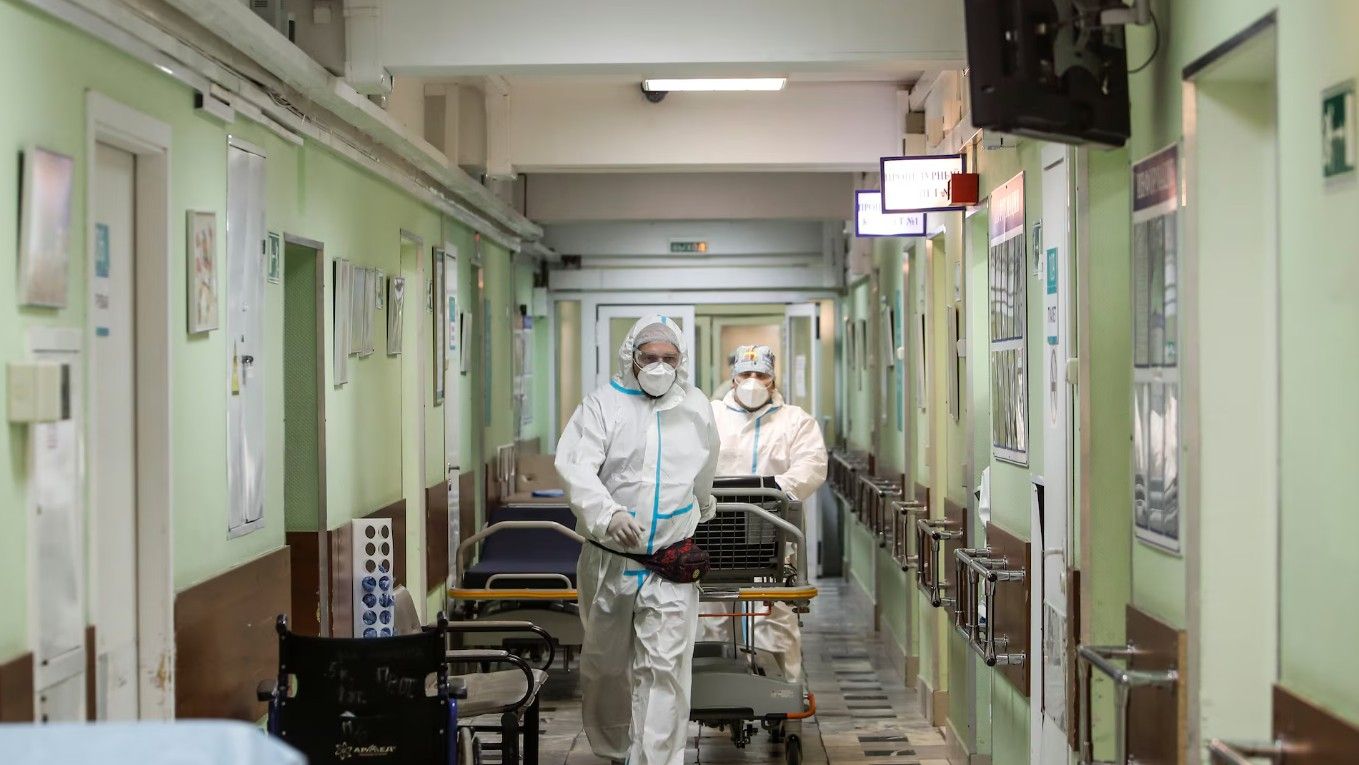 Varios hospitales de Siberia en cuarentena por sospechas de un brote de peste pulmonar originado por una investigadora