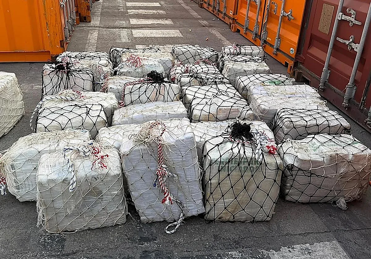 Intervenidos 862 kilos de cocaína en otro golpe al narcotráfico en el puerto de Valencia