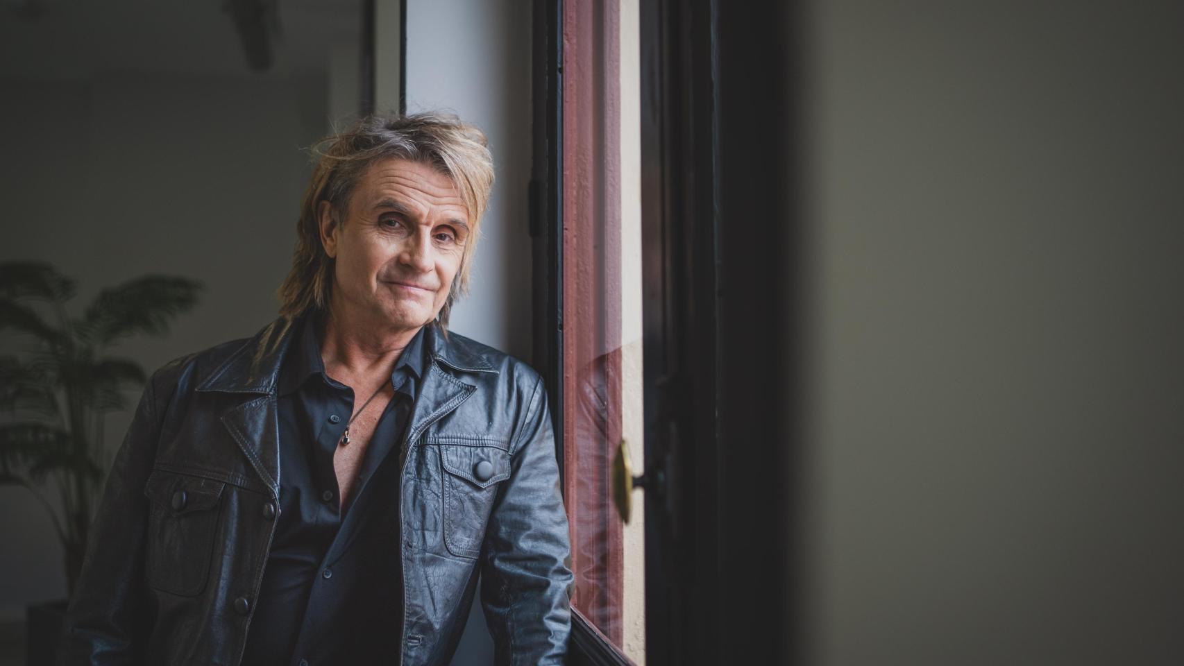 Nacho Cano: "Más de una mujer me ha propuesto tener hijos, pero he sido firme: yo no soy uno de esos hombres, yo soy libre"