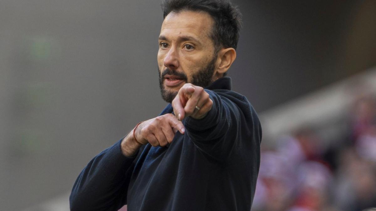 "Corberán, entre la fe ciega y el abismo"