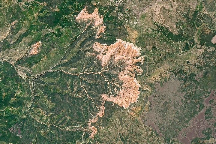 An Amphitheater of Rock at Cedar Breaks