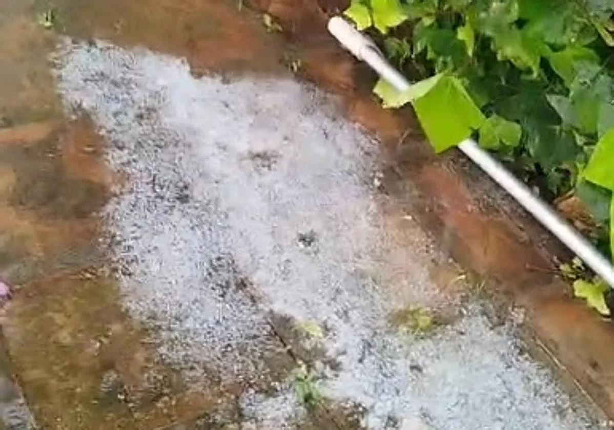 El granizo sorprende a los vecinos de Churriana, Guadalmar y Alhaurín de la Torre
