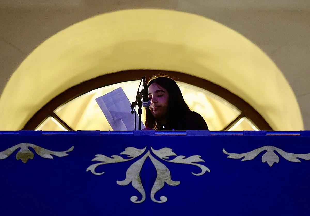 Esta es la carta a los Reyes Magos que ha leído Yasmina Ballesta en el balcón del Ayuntamiento de Málaga