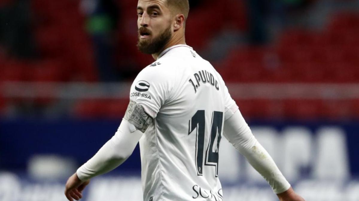 Culebrón Pulido: el jugador pide salir ya al Almería y el Huesca se expone a perderlo gratis