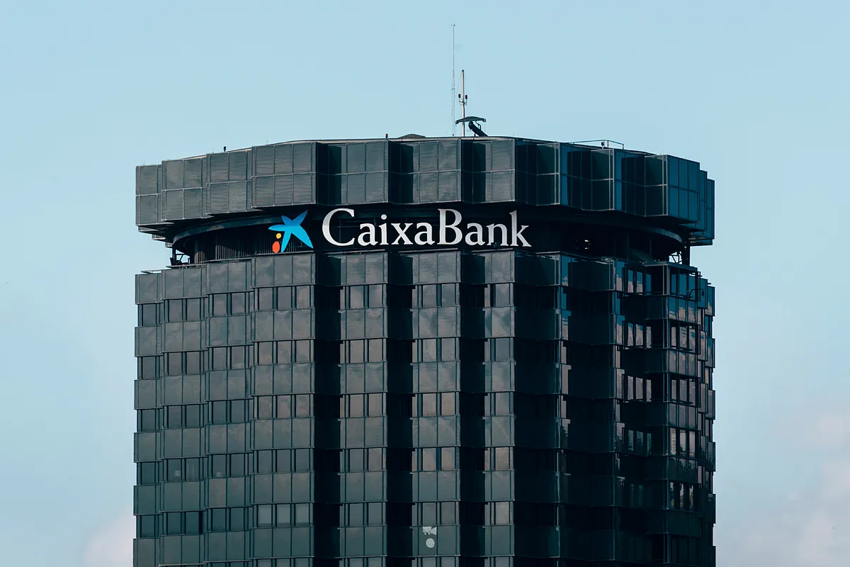 CaixaBank contrata 500 ingenieros en un año para acelerar la digitalización
