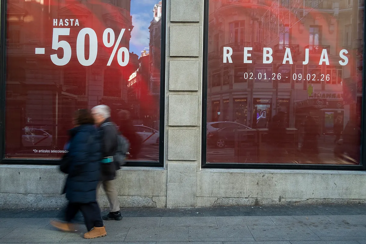 El consumo prevé unas rebajas con un alza "moderado" de las ventas