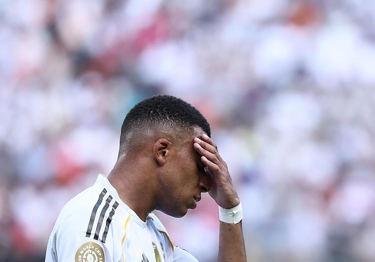 Mbappé se pierde la Supercopa y Simeone alista a Barrios