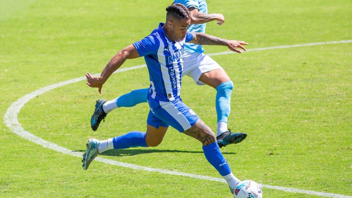 Mariano, en la cuerda floja: no se descarta su salida del Alavés en este mercado invernal