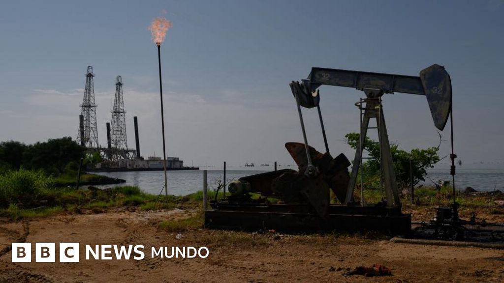 Trump asegura que Venezuela entregará a EE.UU. entre 30 y 50 millones de barriles de petróleo