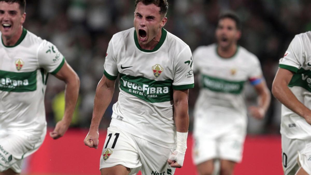 Valera avisa en su vuelta a Mestalla: “Cuando un equipo viene de una dinámica así puede ser incluso más peligroso”