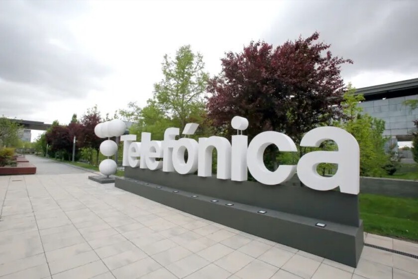 La paradoja Telefónica: fue el segundo peor valor del IBEX 35 en 2025, pero logró sus mejores datos de portabilidad de la historia