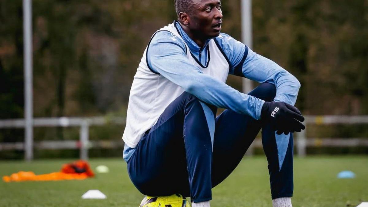 Sadiq se depide en Zubieta y pone rumbo a Valencia