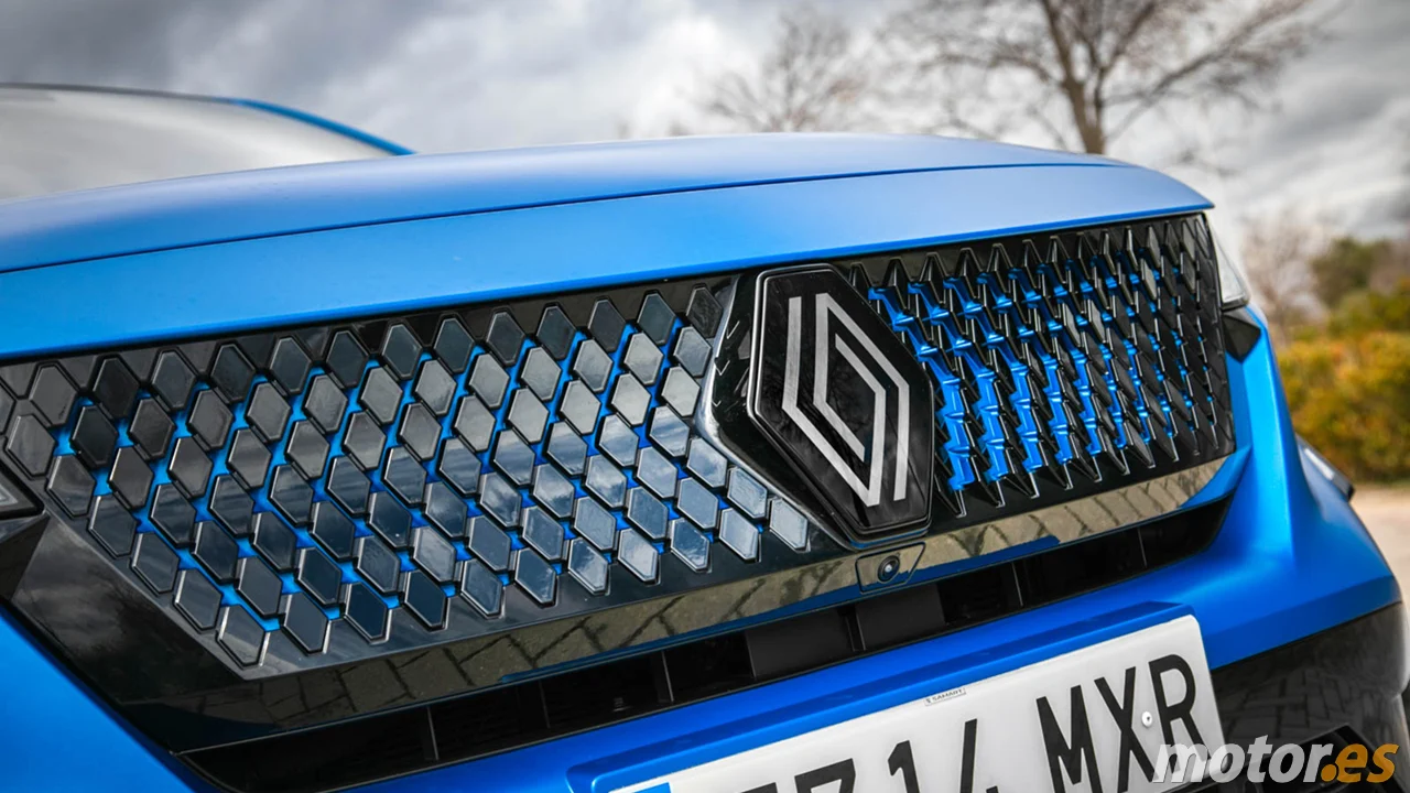 Renault apunta al BYD Dolphin con sus novedades para 2026, llega un Megane eléctrico más afinado y ambicioso