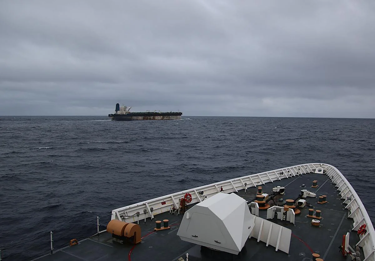EE UU captura dos petroleros, incluido el barco con bandera rusa que huyó del bloqueo a Venezuela