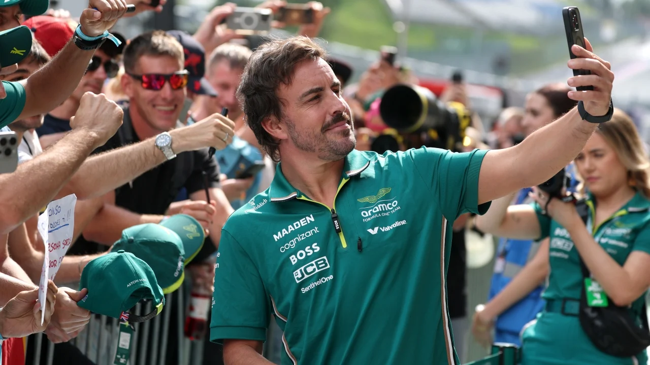 “Alonso es muy bueno… eligiendo el peor coche”, así define un exdirector de la F1 al de Aston Martin