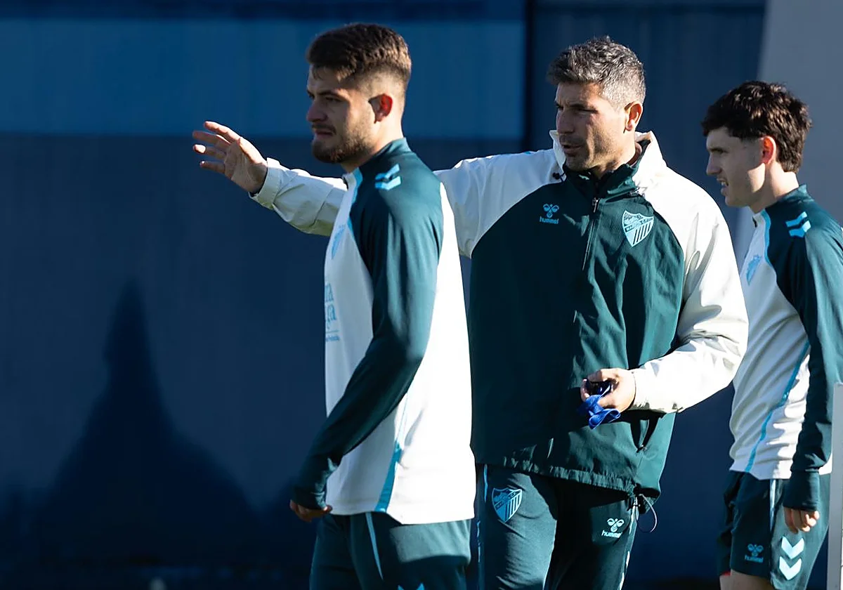 Larrubia y Puga comienzan a entrenarse de manera parcial