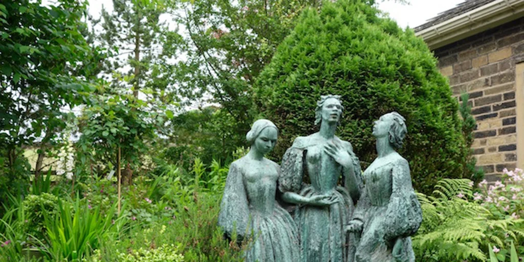 'Guía de lugares que ya no existen', de Espido Freire: viajes con alma