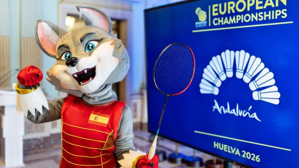 La loba 'Luz', mascota del Europeo de bádminton en honor a Carolina Marín