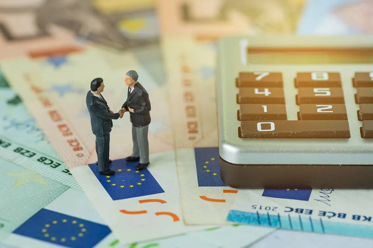 478.000 empresas despiden 2025 con alzas salariales próximas al 5%