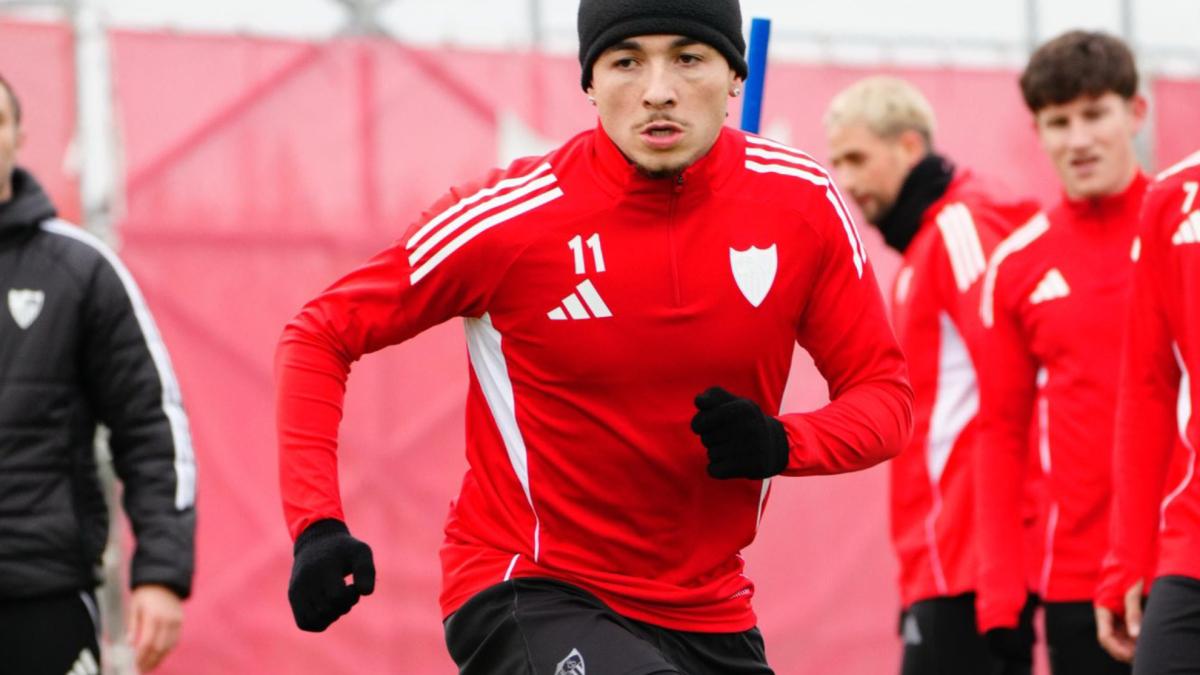 Vargas y Carmona suman un nuevo entrenamiento con el Sevilla