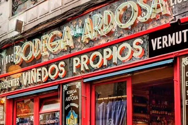 Así son las mesas centenarias de Madrid