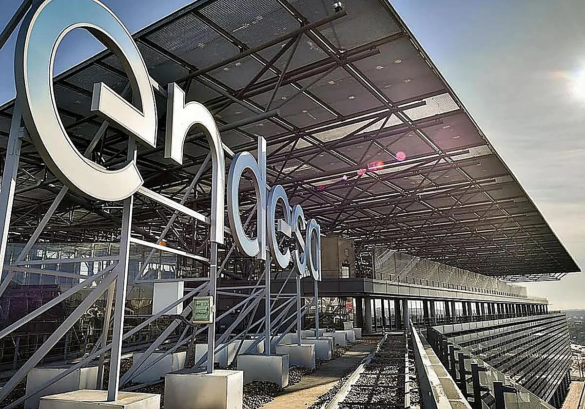 Endesa alerta a sus clientes del robo de datos, incluidos los bancarios