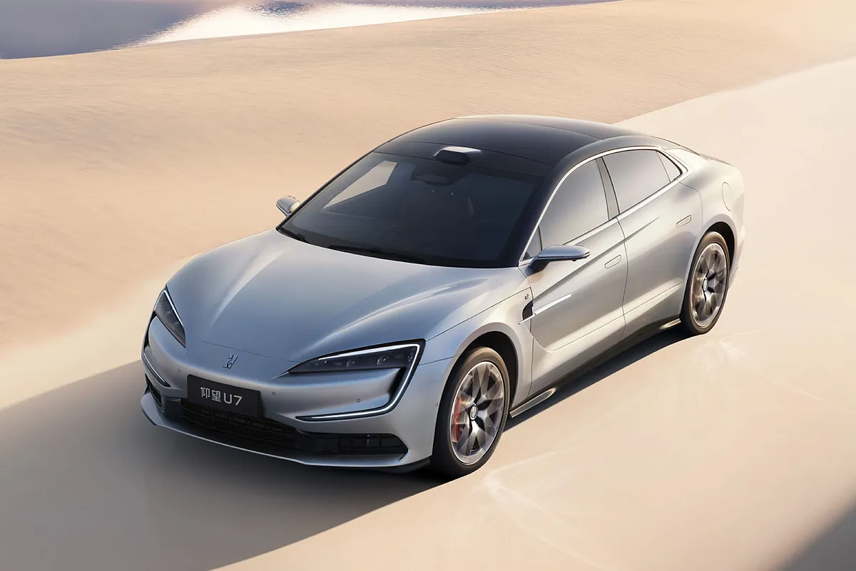 China anuncia un acuerdo con la UE sobre las exportaciones de coches eléctricos