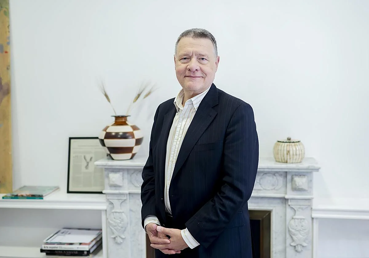 Jordi Sevilla pide en un manifiesto al PSOE «un cambio de rumbo» para «recuperar una socialdemocracia reconocible»