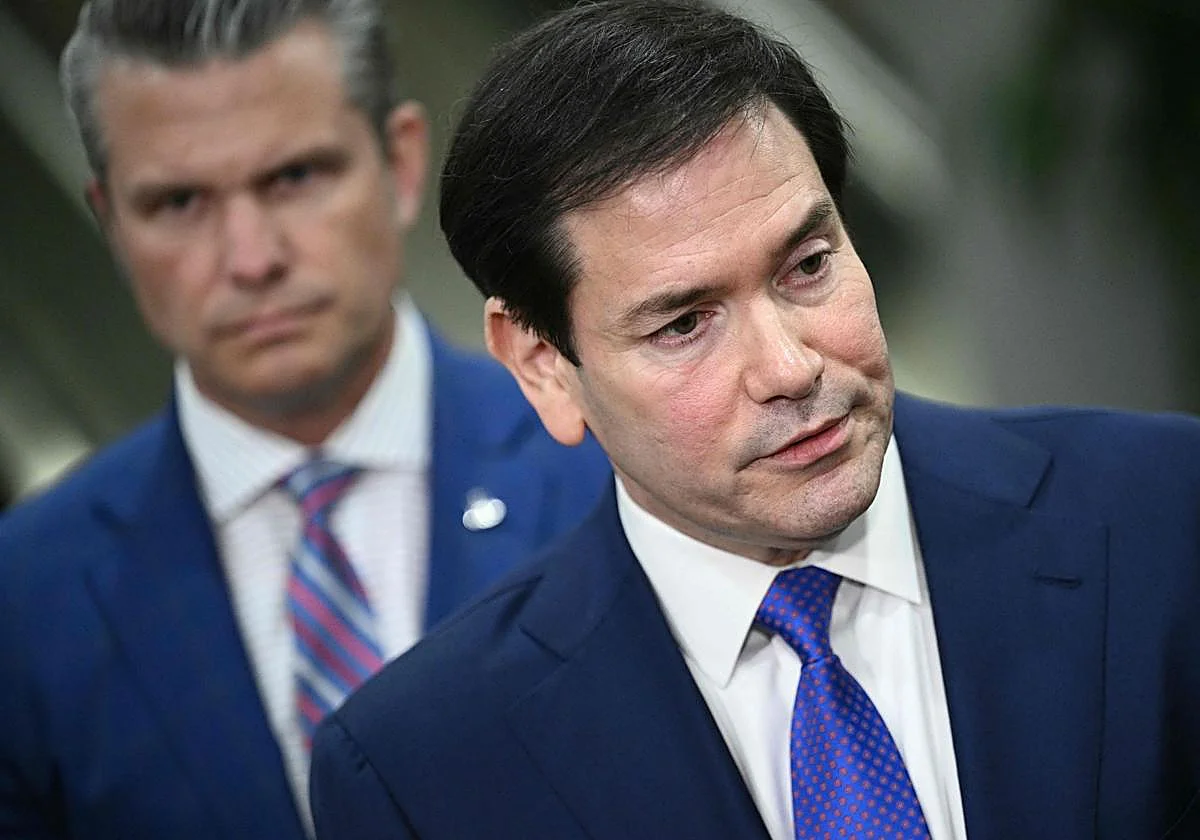 Trump se cita el martes con su gabinete para abordar un posible ataque contra Irán