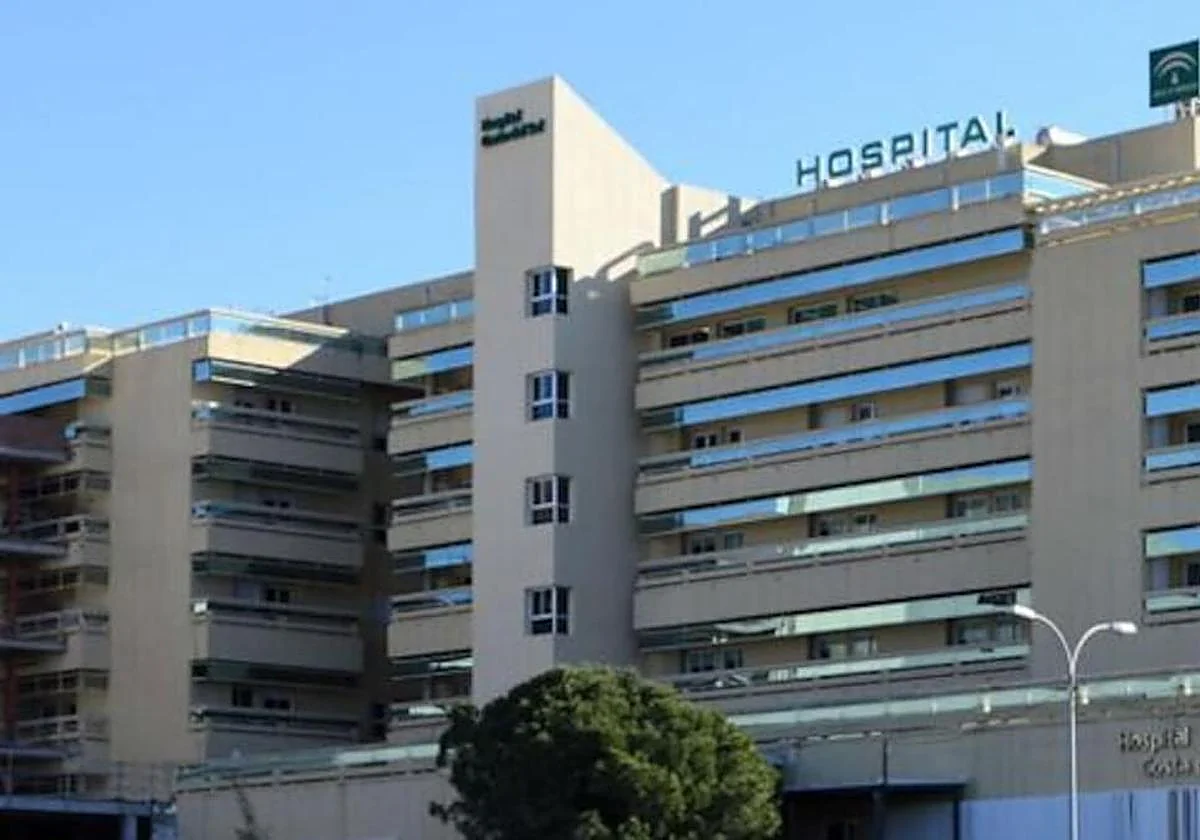 Un accidente provoca tres horas y media de retención entre Estepona y San Pedro