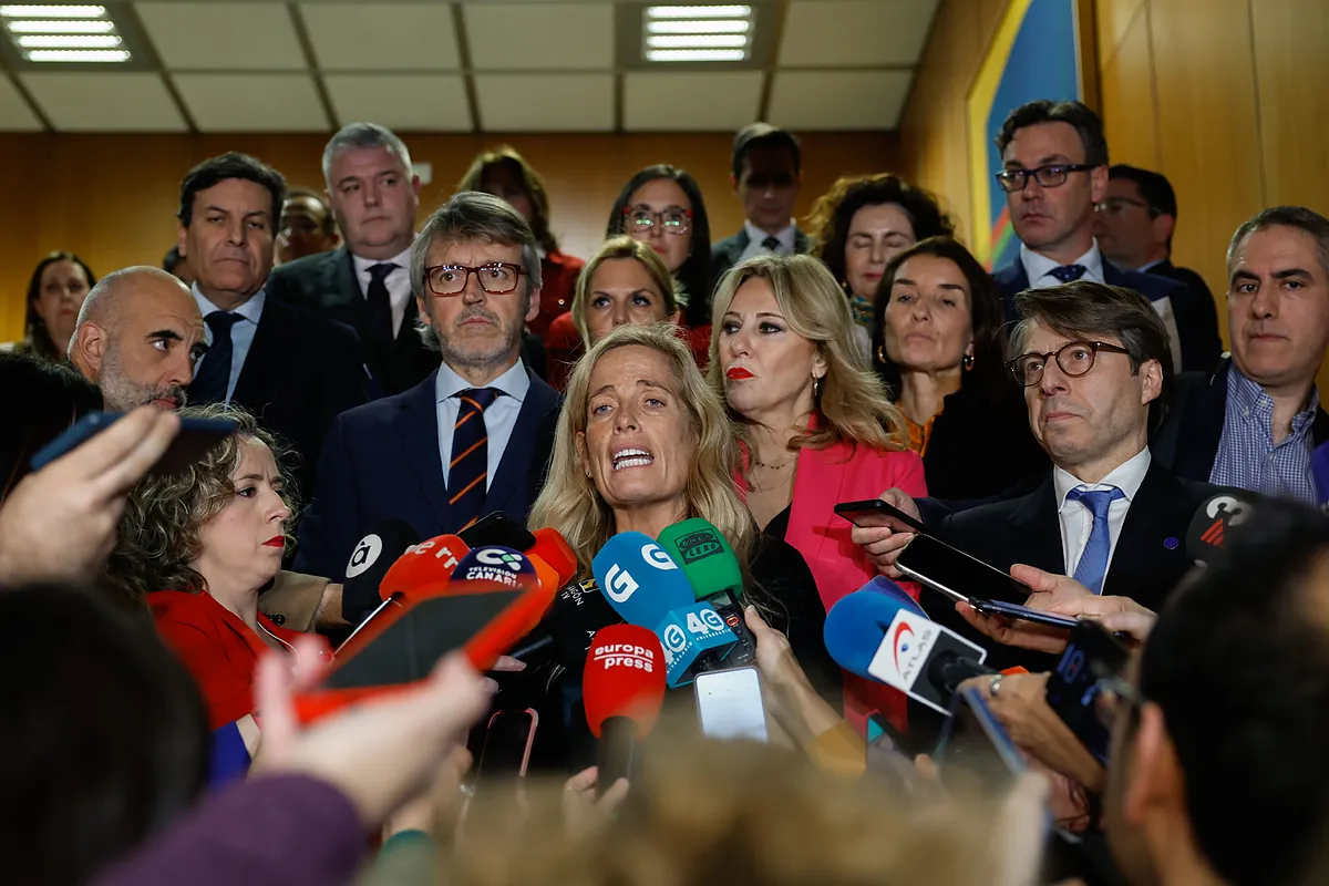 Las CCAA en bloque, salvo Cataluña, cargan contra el plan de financiación de Montero