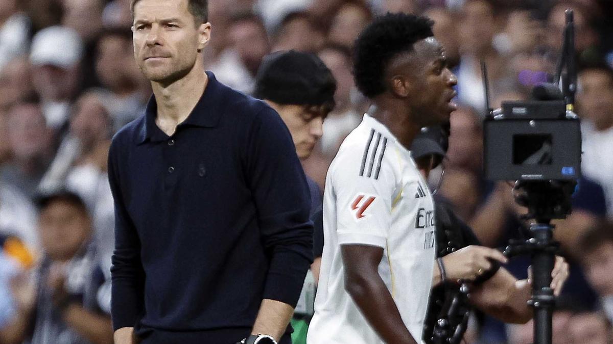 "Arbeloa, ya sabes lo que tienes que hacer: lo que los jugadores quieran"<br>