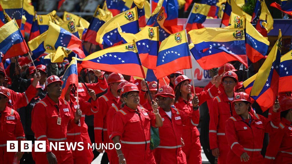 En qué estado está la industria petrolera venezolana y por qué recuperarla costará muchos millones