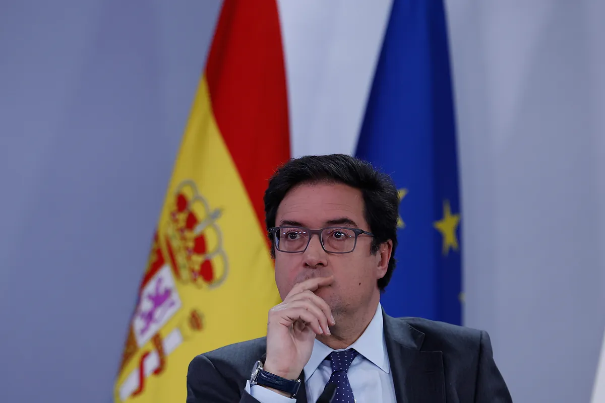 La jornada laboral de 35 horas para los funcionarios del Estado entrará en vigor en febrero o marzo