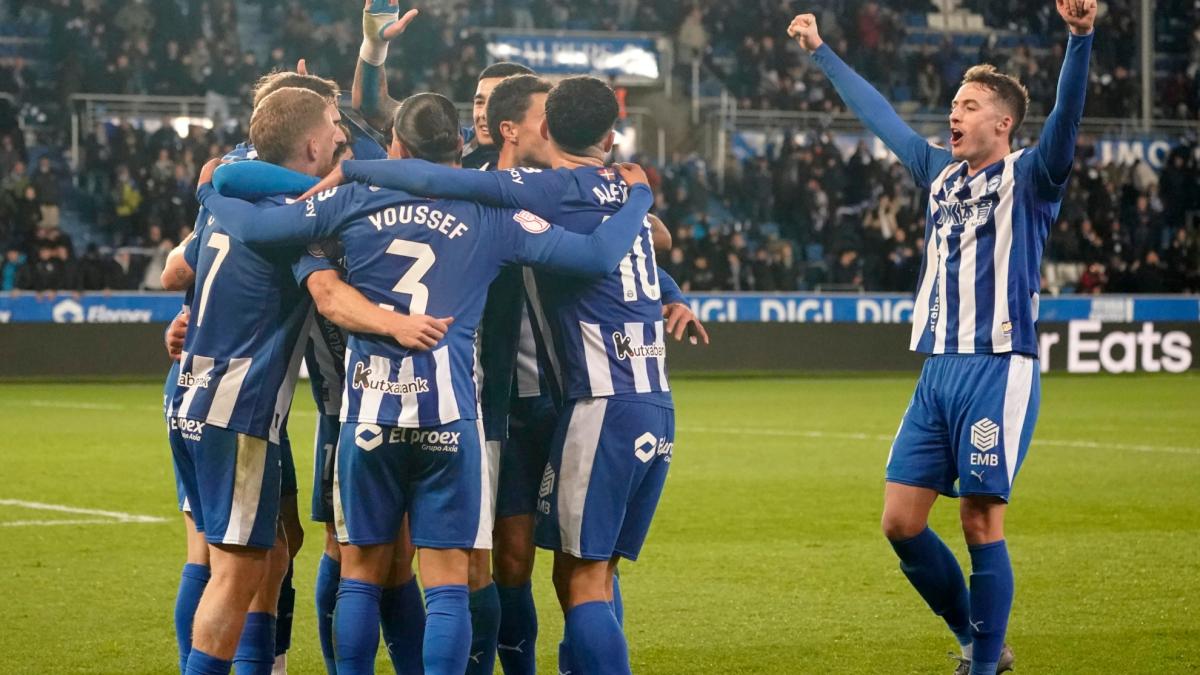 El Alavés se encomienda a la Copa para superar sus males ligueros