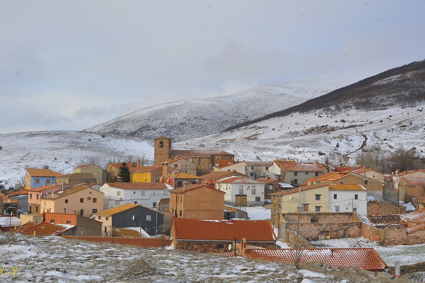 Un remoto pueblo de Soria captó vecinos ofreciéndoles una casa y bar. Dos meses después se marcharon por el frío