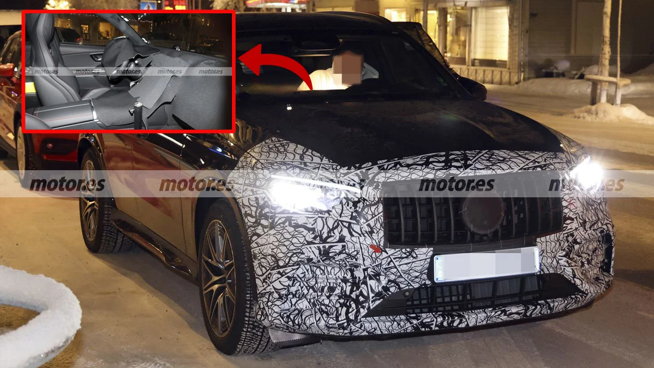 Cazado el Mercedes-AMG GLC 53 2027: primeras fotos espía del facelift y su gran cambio mecánico