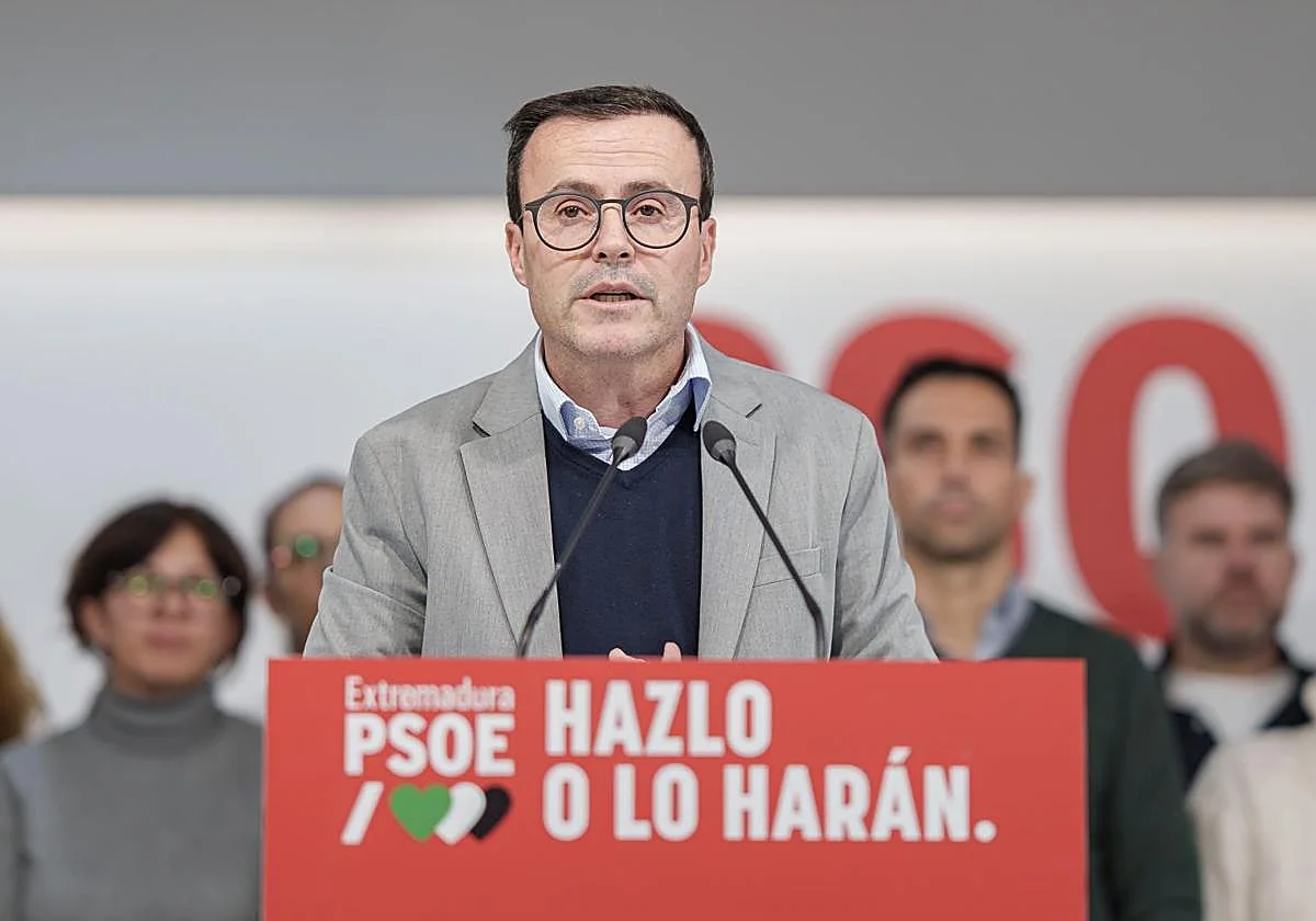 Gallardo renuncia a ser diputado en la Asamblea de Extremadura