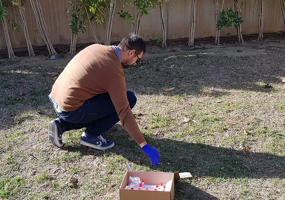 Rincón de la Victoria mejora la limpieza viaria con la recogida de ADN de excrementos caninos