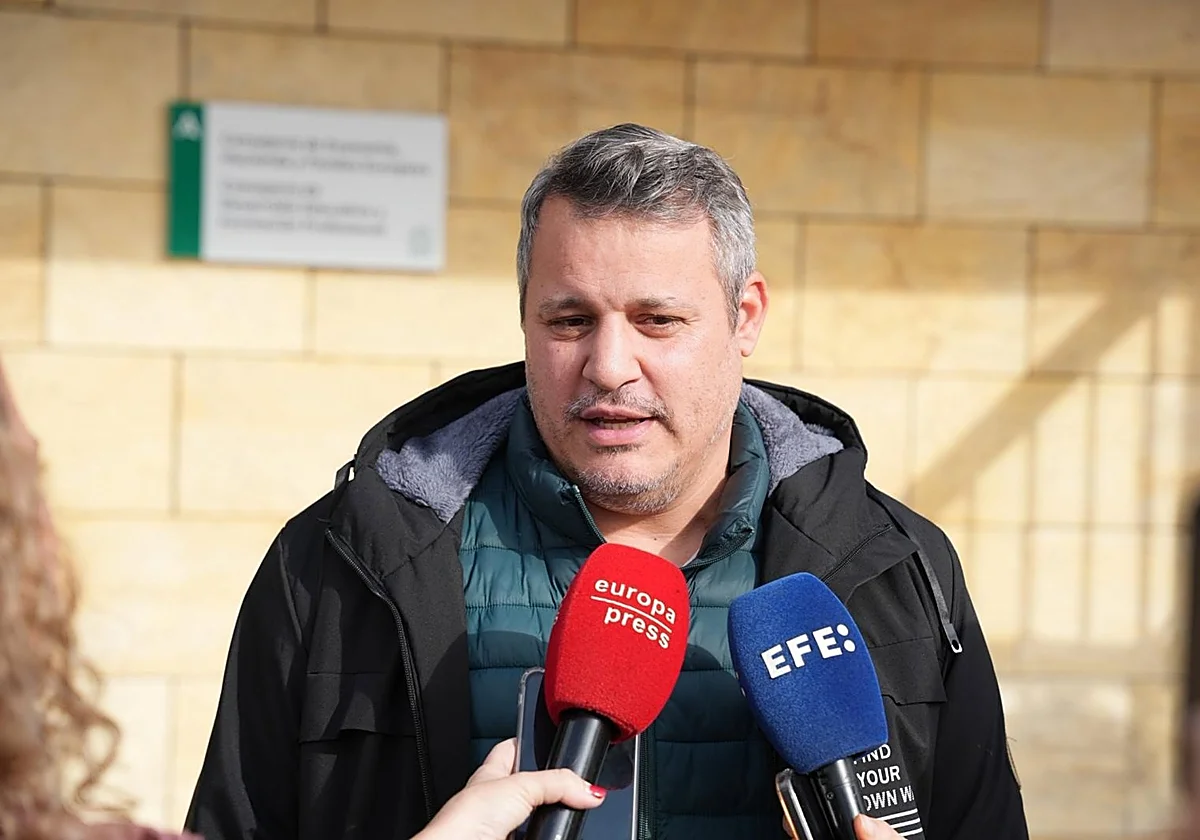 Admitida a trámite la querella contra el colegio presentada por la familia de la menor que se suicidió en Sevilla por bullying