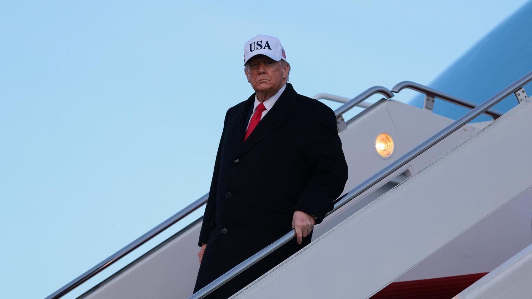 Última hora de EEUU y las amenazas de Trump a Groenlandia | Trump pone precio a Groenlandia: tasa en 700.000 millones de dólares el valor de compra de la isla del Ártico