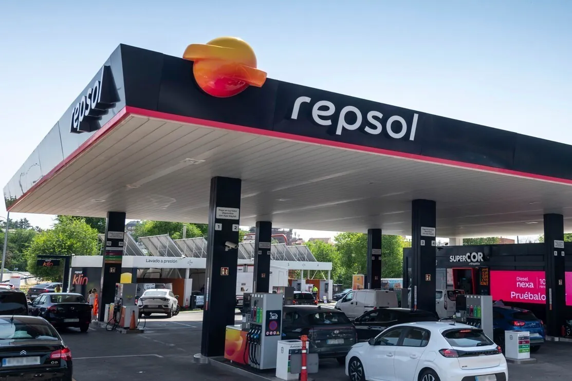 Repsol cae hasta un 6% con la presión extra de los bajistas y RBC