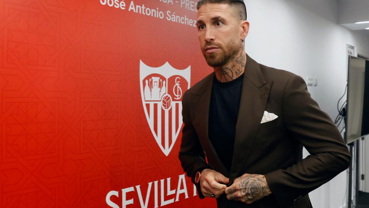 Sergio Ramos aterriza en Sevilla para intentar acelerar la compra del club