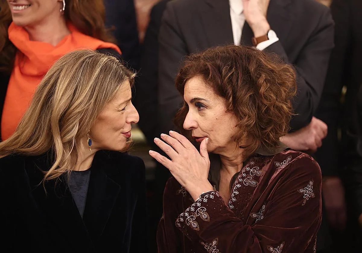 Díaz da marcha atrás y desconvoca la mesa para cerrar el nuevo salario mínimo