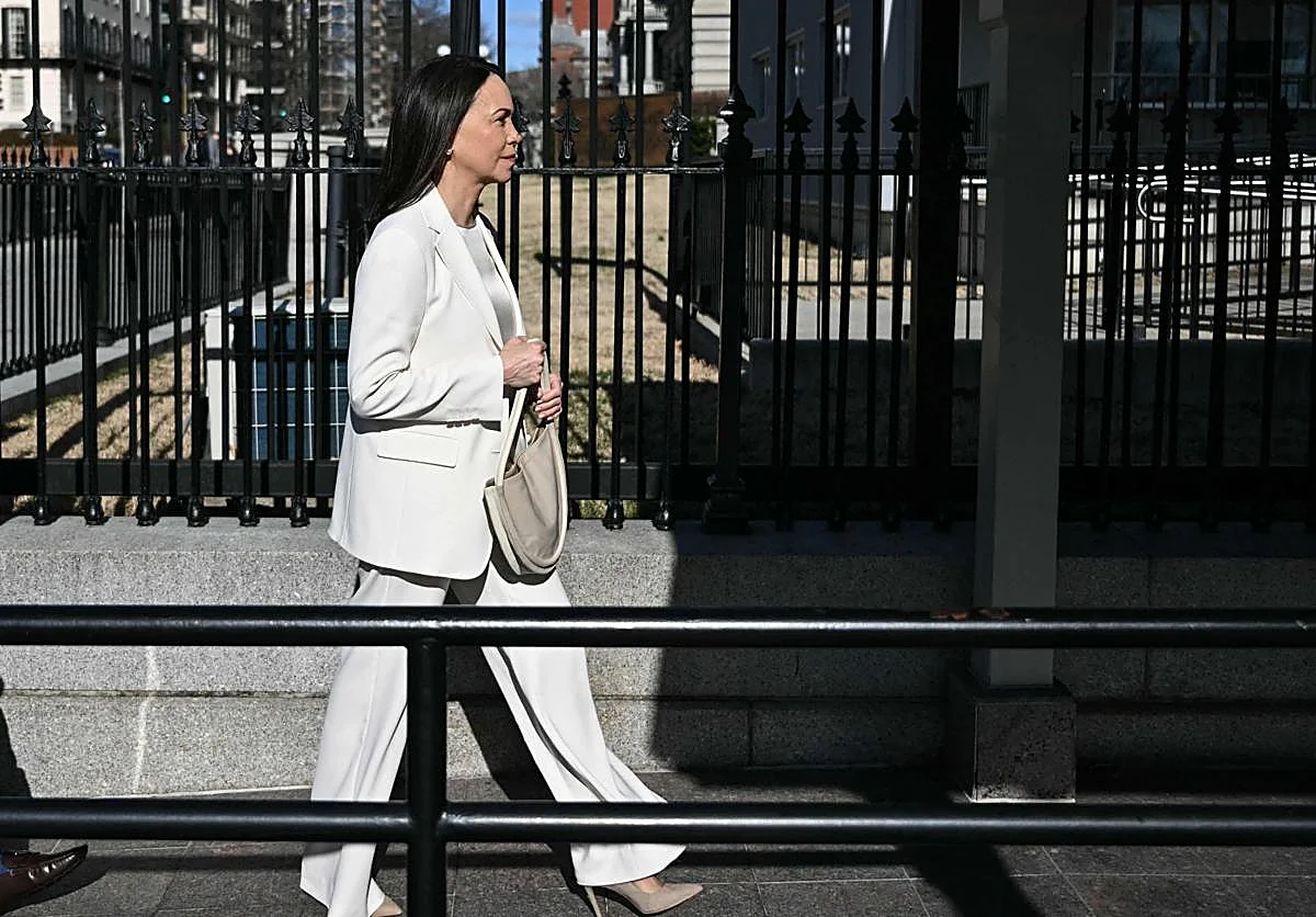 Machado llega a la Casa Blanca para definir su papel en la nueva Venezuela sin Maduro