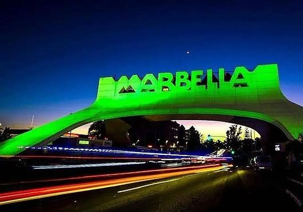 Marbella iluminará de verde enclaves municipales para adherirse a la causa de los afectados por la enfermedad de Perthes