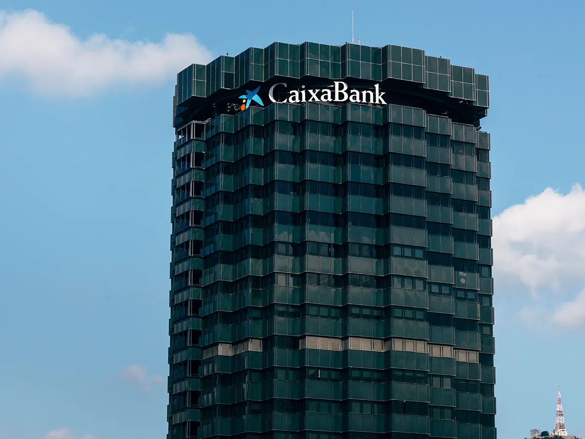 Trump lastra las pensiones de los empleados de CaixaBank