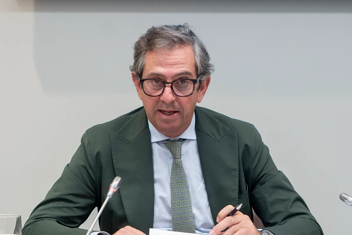 CEOE teme que el aumento de financiación para las CCAA mine la inversión estatal en Defensa